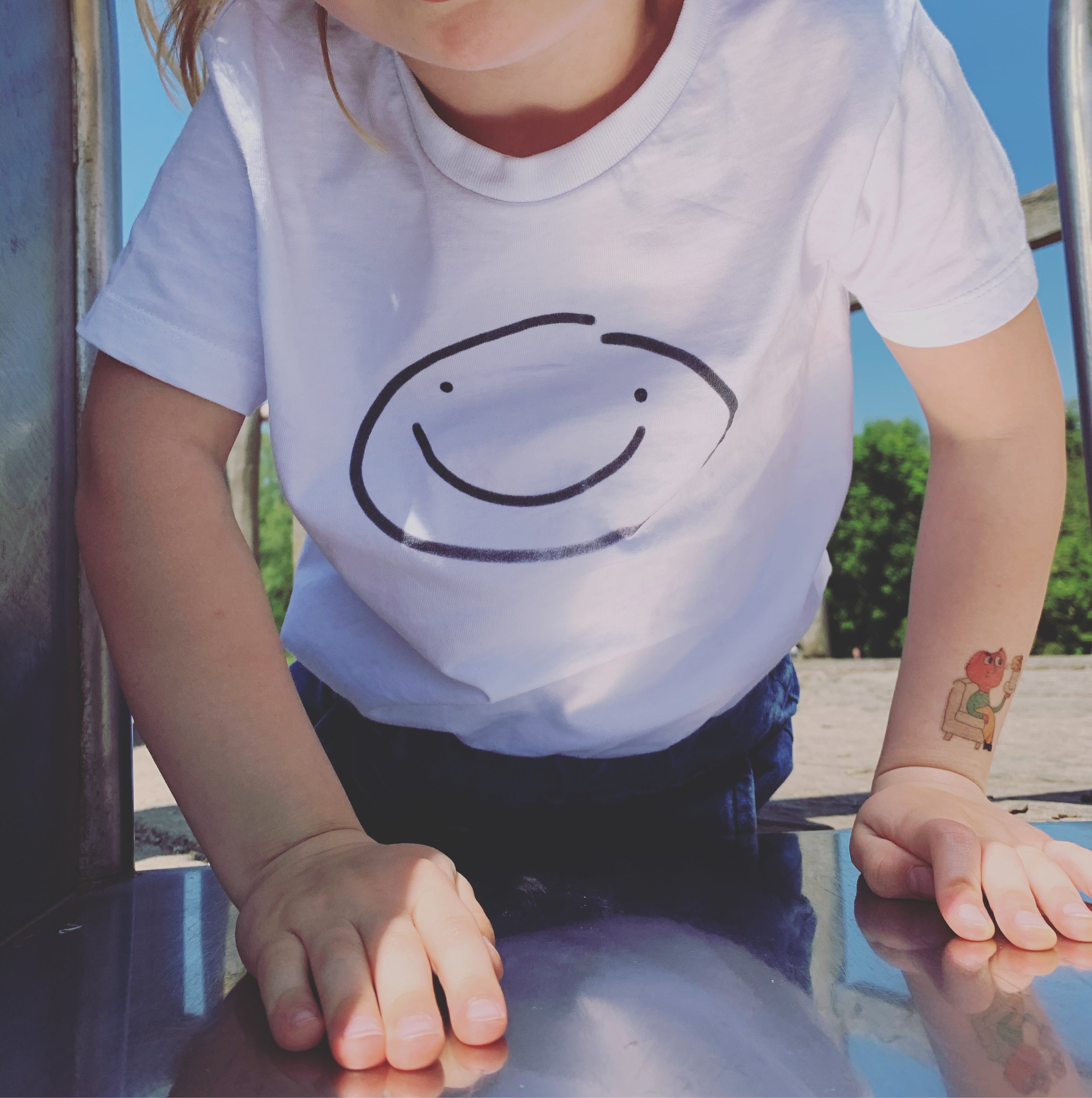 Smiley Tee - Organic white cotton, 3-8 yrs
