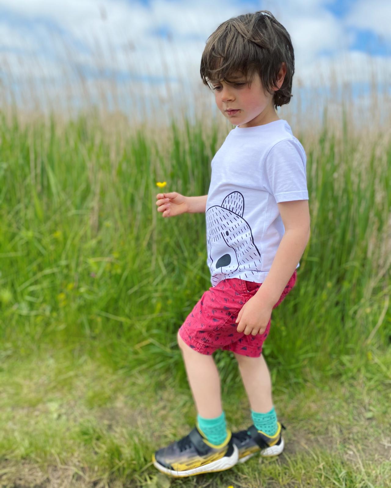 Mr Bear Kids Tee - Grey Organic cotton, super soft, age 3-8 years